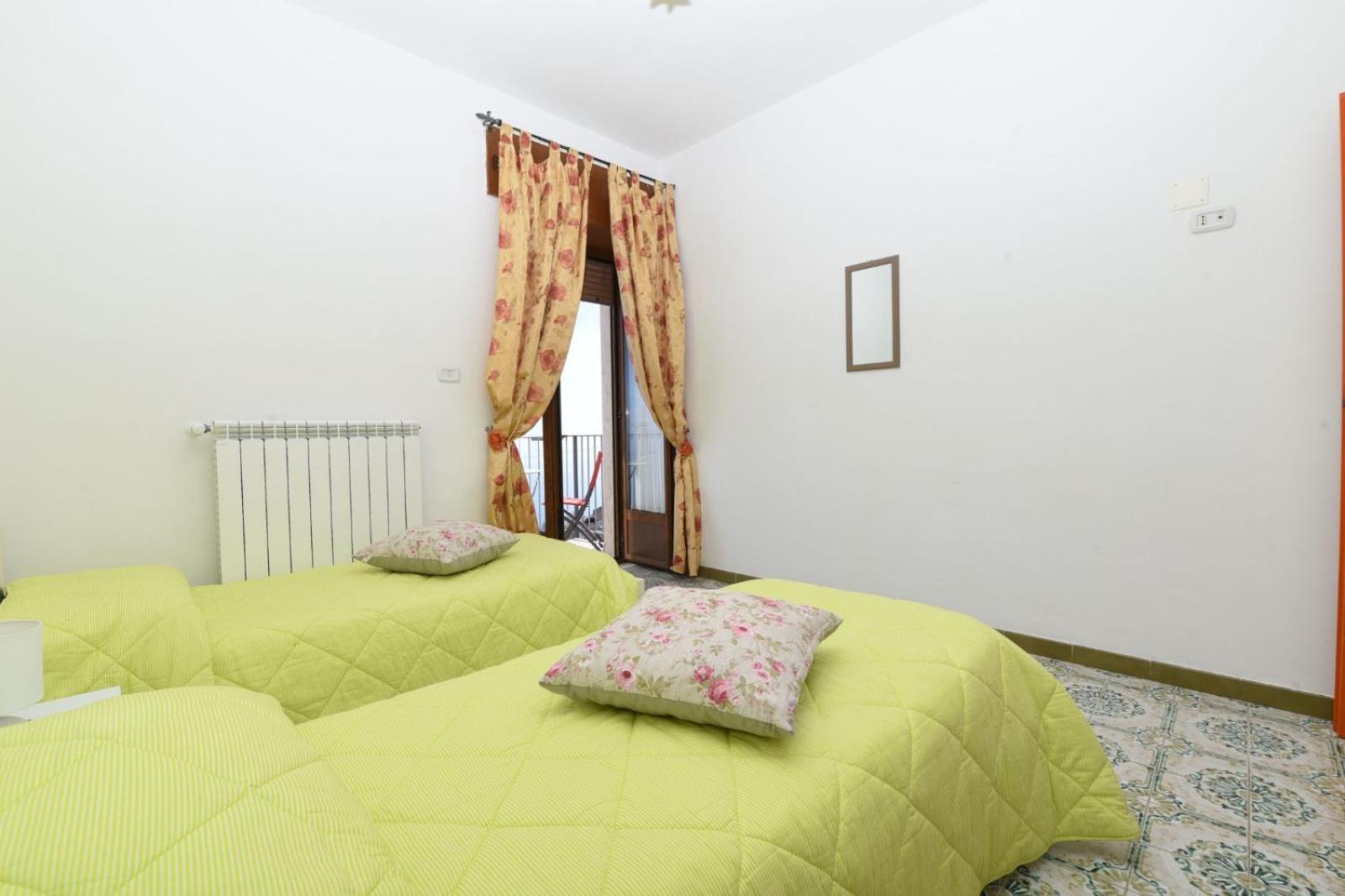 Апартаменты La Casa Dei Nonni Аджерола Экстерьер фото